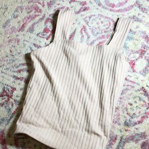 So blush tank top